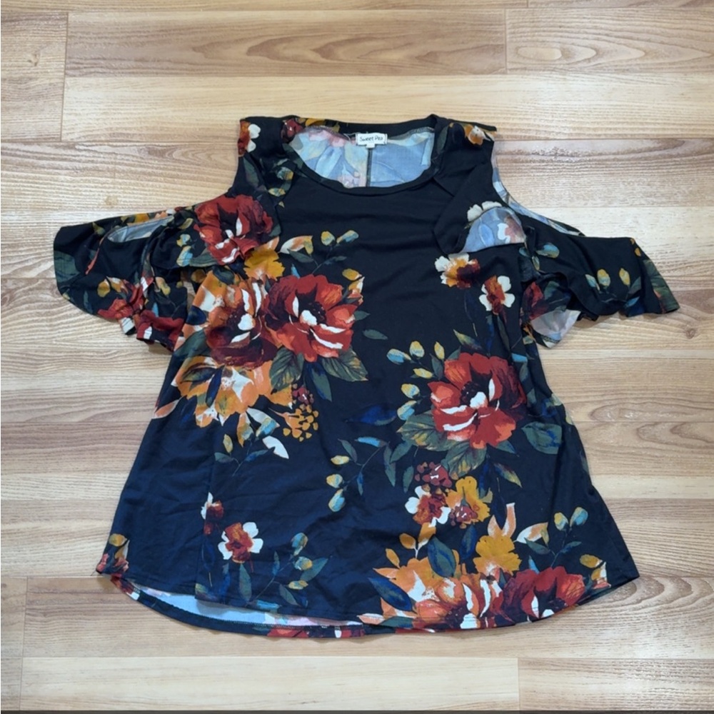Floral Cold Shoulder Top